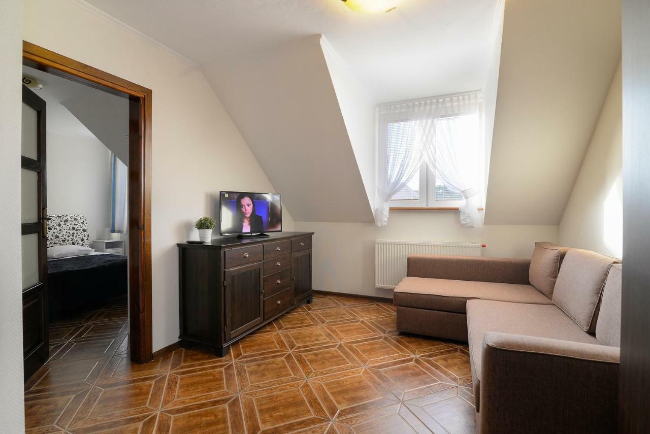 Pionow Rodzinne Apartamenty Urocza 10 クリニツァ・モルスカ エクステリア 写真