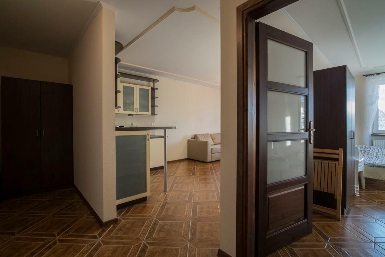 Pionow Rodzinne Apartamenty Urocza 10 クリニツァ・モルスカ エクステリア 写真