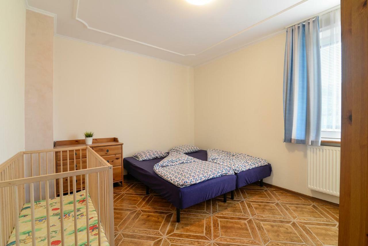 Pionow Rodzinne Apartamenty Urocza 10 クリニツァ・モルスカ エクステリア 写真