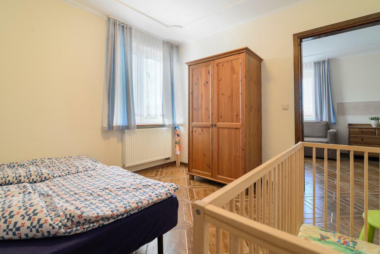 Pionow Rodzinne Apartamenty Urocza 10 クリニツァ・モルスカ エクステリア 写真
